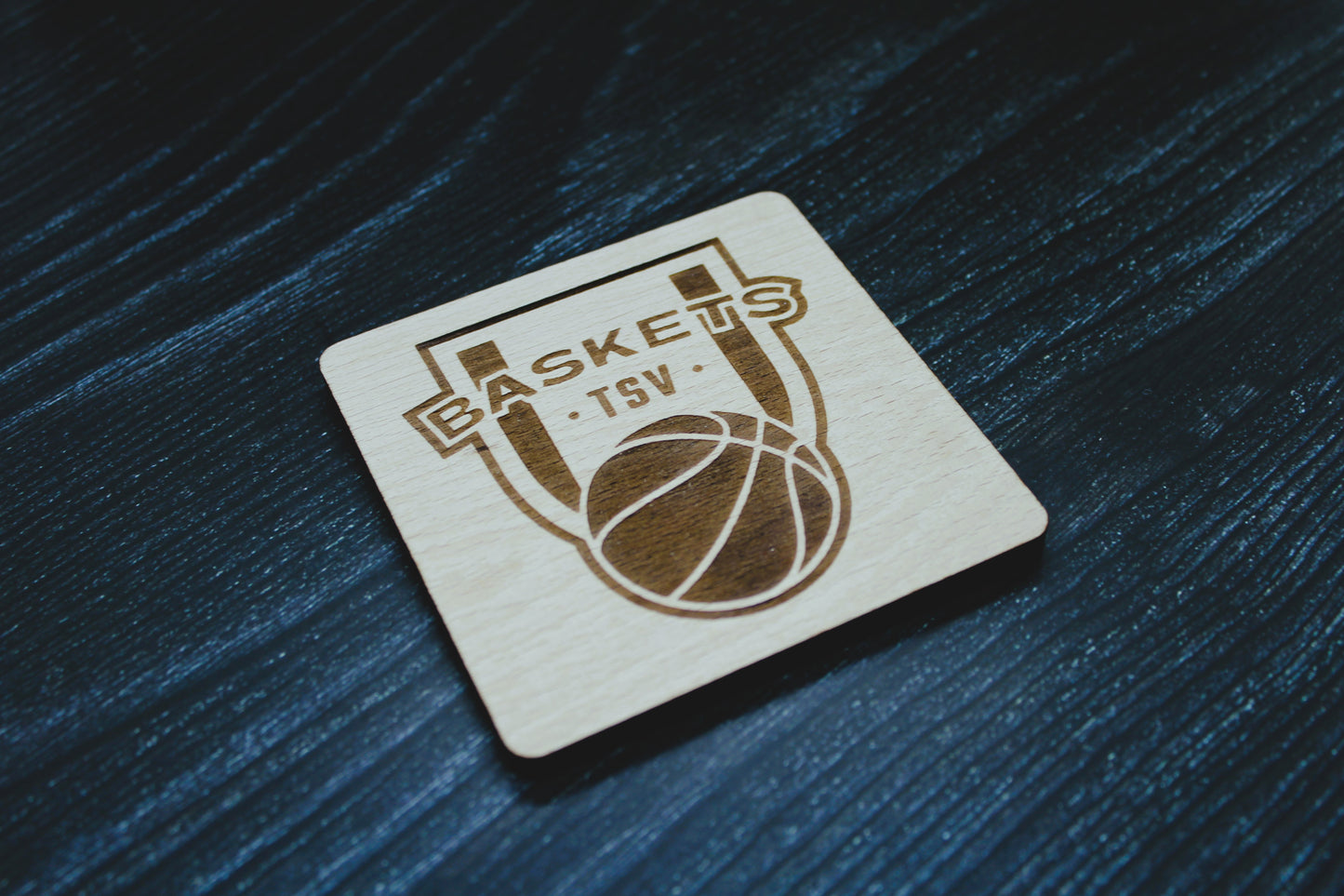 Holz-Untersetzer eckig TSV Baskets