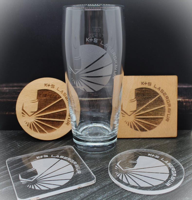 Glas und Glasuntersetzer Set individuell